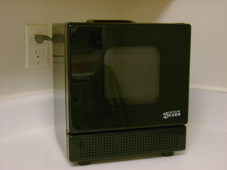 Illustration for article titled Lightning Review: iWavecube Ultra-Mini Microwave
